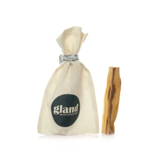 Beş Palo Santo çubuğu ve keten kese, doğal tütsü ritüeli için dekoratif set