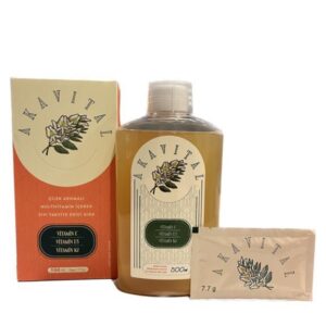 Çilek aromalı Akavital 500 mL şişe, kutu ve 7,7 g şase.